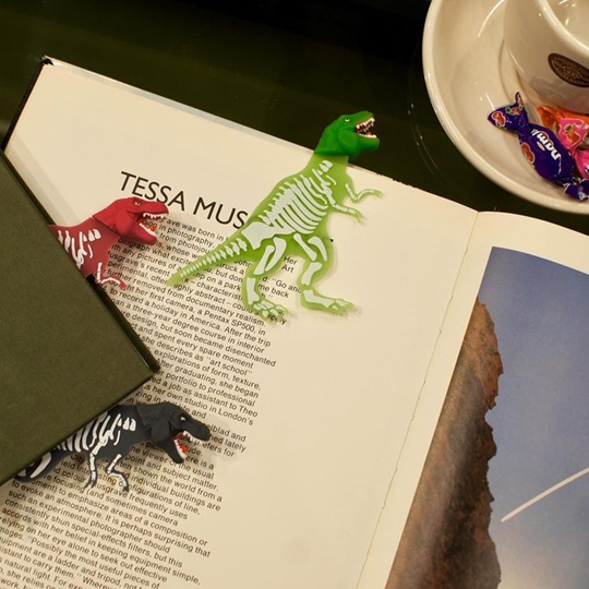 DULTON BOOKMARK DINOSAUR